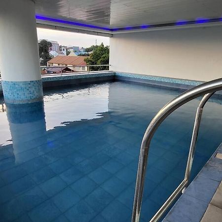 Kandi Big 1 Bedroom King Bed, Free Housekeeping, Wi-Fi Angeles Bagian luar foto